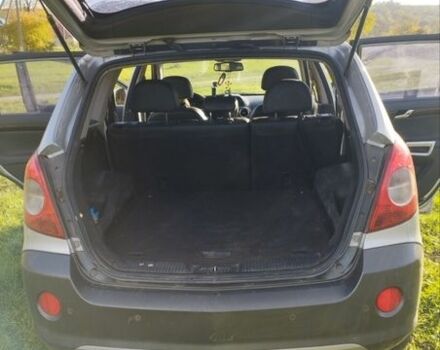 Серый Опель Антара, объемом двигателя 1.99 л и пробегом 300 тыс. км за 5999 $, фото 1 на Automoto.ua