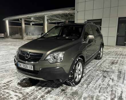 Серый Опель Антара, объемом двигателя 2 л и пробегом 171 тыс. км за 9200 $, фото 1 на Automoto.ua