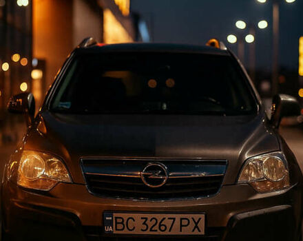 Серый Опель Антара, объемом двигателя 1.99 л и пробегом 218 тыс. км за 8600 $, фото 1 на Automoto.ua