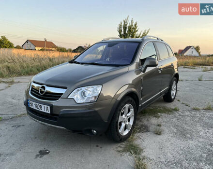 Сірий Опель Антара, об'ємом двигуна 2 л та пробігом 168 тис. км за 9200 $, фото 1 на Automoto.ua