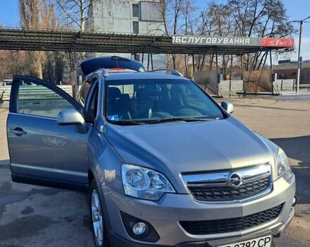 Серый Опель Антара, объемом двигателя 2.2 л и пробегом 225 тыс. км за 9000 $, фото 1 на Automoto.ua