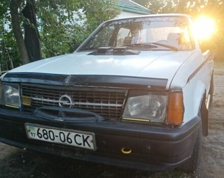 Опель Аскона 1980 у Каменке на Automoto.ua Білий Опель Аскона, об'ємом двигуна 8 л та пробігом 96 тис. км за 435 $, фото 3 на Automoto.ua