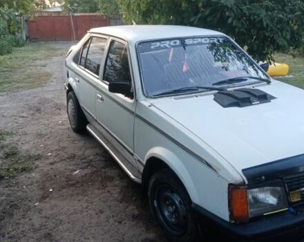 Опель Аскона 1980 у Каменке на Automoto.ua Білий Опель Аскона, об'ємом двигуна 8 л та пробігом 96 тис. км за 435 $, фото 4 на Automoto.ua