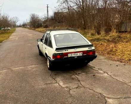Білий Опель Аскона, об'ємом двигуна 1.8 л та пробігом 185 тис. км за 604 $, фото 2 на Automoto.ua