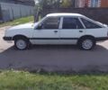 Белый Опель Аскона, объемом двигателя 1.6 л и пробегом 78 тыс. км за 700 $, фото 2 на Automoto.ua