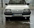 Білий Опель Аскона, об'ємом двигуна 1.6 л та пробігом 90 тис. км за 699 $, фото 20 на Automoto.ua