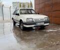 Білий Опель Аскона, об'ємом двигуна 1.6 л та пробігом 90 тис. км за 699 $, фото 15 на Automoto.ua