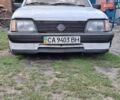 Опель Аскона 1983 в Городище на Automoto.ua Белый Опель Аскона, объемом двигателя 1.6 л и пробегом 777 тыс. км за 1200 $, фото 4 на Automoto.ua