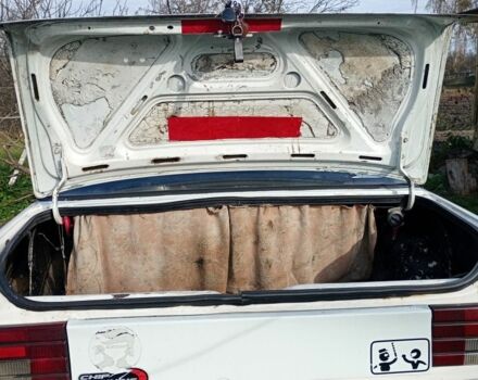 Белый Опель Аскона, объемом двигателя 1.6 л и пробегом 573 тыс. км за 955 $, фото 5 на Automoto.ua