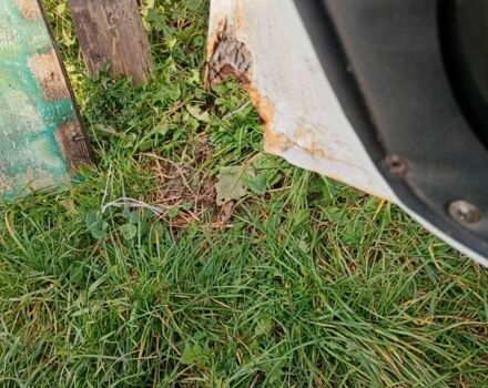 Белый Опель Аскона, объемом двигателя 1.6 л и пробегом 573 тыс. км за 955 $, фото 17 на Automoto.ua