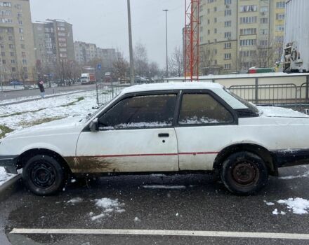 Білий Опель Аскона, об'ємом двигуна 1.6 л та пробігом 200 тис. км за 319 $, фото 2 на Automoto.ua