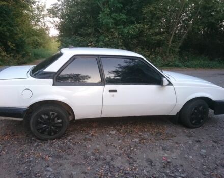 Білий Опель Аскона, об'ємом двигуна 0 л та пробігом 795 тис. км за 832 $, фото 4 на Automoto.ua