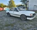 Білий Опель Аскона, об'ємом двигуна 0 л та пробігом 200 тис. км за 493 $, фото 2 на Automoto.ua
