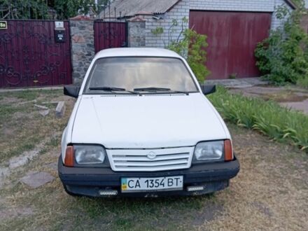 Опель Аскона 1988 у Черкасах на Automoto.ua Білий Опель Аскона, об'ємом двигуна 2 л та пробігом 44 тис. км за 650 $, фото 1 на Automoto.ua