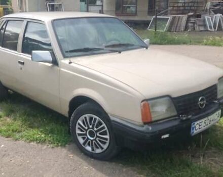 Бежевий Опель Аскона, об'ємом двигуна 1.6 л та пробігом 360 тис. км за 900 $, фото 7 на Automoto.ua