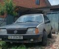 Бежевый Опель Аскона, объемом двигателя 1.6 л и пробегом 300 тыс. км за 563 $, фото 1 на Automoto.ua