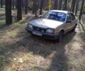 Бежевий Опель Аскона, об'ємом двигуна 1.6 л та пробігом 1 тис. км за 1000 $, фото 1 на Automoto.ua