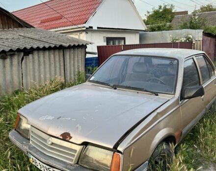 Бежевий Опель Аскона, об'ємом двигуна 1.6 л та пробігом 80 тис. км за 500 $, фото 1 на Automoto.ua