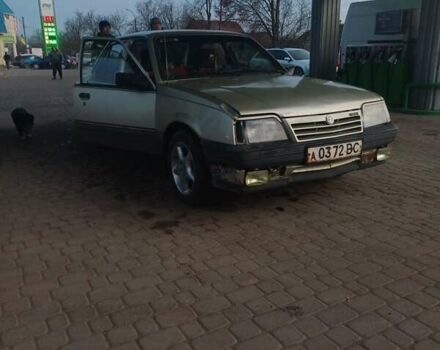 Бежевый Опель Аскона, объемом двигателя 1.6 л и пробегом 300 тыс. км за 650 $, фото 1 на Automoto.ua