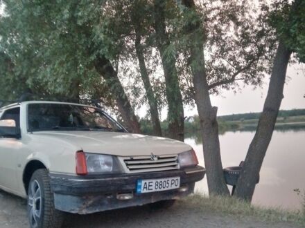 Опель Аскона 1986 в Новомосковске на Automoto.ua Бежевый Опель Аскона, объемом двигателя 1.3 л и пробегом 9 тыс. км за 530 $, фото 1 на Automoto.ua