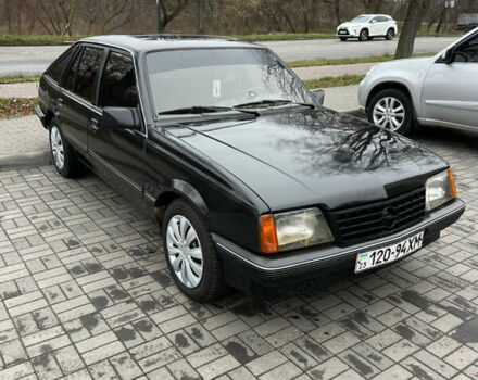 Черный Опель Аскона, объемом двигателя 0 л и пробегом 700 тыс. км за 1000 $, фото 3 на Automoto.ua