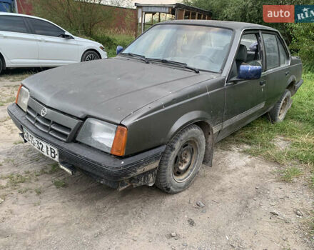 Опель Аскона 1986 в Монастыриске на Automoto.ua Черный Опель Аскона, объемом двигателя 0 л и пробегом 444 тыс. км за 299 $, фото 8 на Automoto.ua