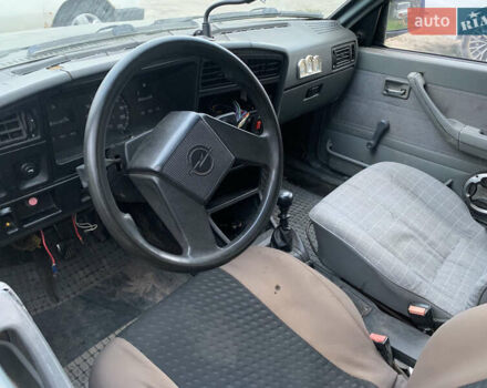 Опель Аскона 1986 в Монастыриске на Automoto.ua Черный Опель Аскона, объемом двигателя 0 л и пробегом 444 тыс. км за 299 $, фото 5 на Automoto.ua