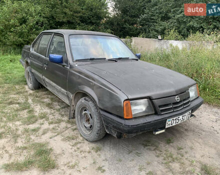 Опель Аскона 1986 в Монастыриске на Automoto.ua Черный Опель Аскона, объемом двигателя 0 л и пробегом 444 тыс. км за 299 $, фото 2 на Automoto.ua