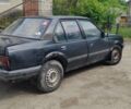 Черный Опель Аскона, объемом двигателя 1.6 л и пробегом 200 тыс. км за 300 $, фото 5 на Automoto.ua