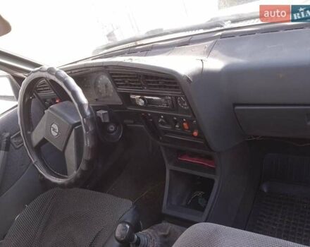 Черный Опель Аскона, объемом двигателя 1.8 л и пробегом 500 тыс. км за 650 $, фото 10 на Automoto.ua