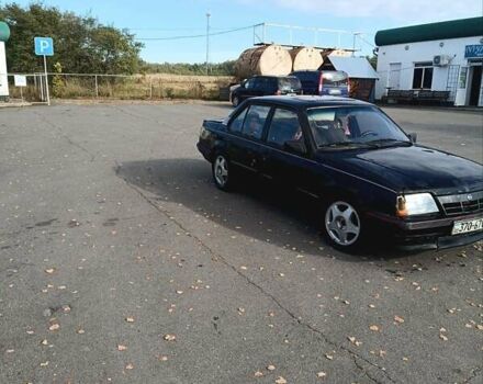 Опель Аскона 1987 в Глубокой на Automoto.ua Черный Опель Аскона, объемом двигателя 1.8 л и пробегом 253 тыс. км за 1000 $, фото 1 на Automoto.ua