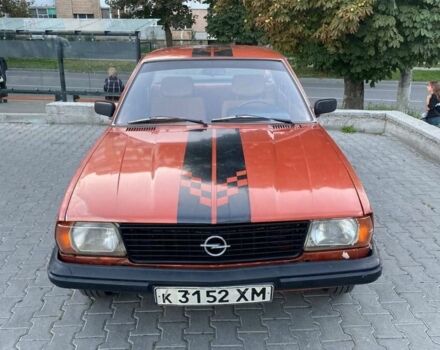Коричневый Опель Аскона, объемом двигателя 1.9 л и пробегом 429 тыс. км за 1100 $, фото 1 на Automoto.ua