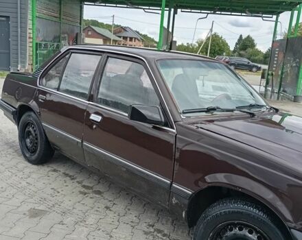 Коричневий Опель Аскона, об'ємом двигуна 1 л та пробігом 6 тис. км за 700 $, фото 1 на Automoto.ua