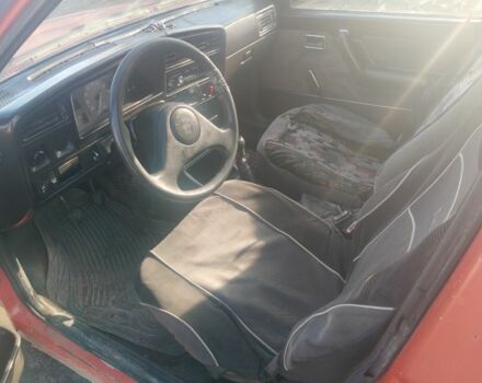 Червоний Опель Аскона, об'ємом двигуна 1.8 л та пробігом 2 тис. км за 496 $, фото 5 на Automoto.ua