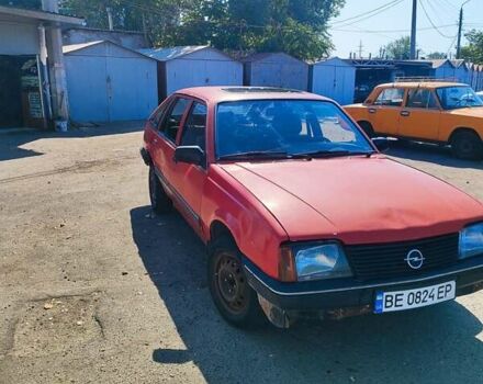 Червоний Опель Аскона, об'ємом двигуна 1.8 л та пробігом 186 тис. км за 500 $, фото 4 на Automoto.ua