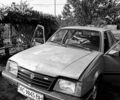 Красный Опель Аскона, объемом двигателя 1.6 л и пробегом 960 тыс. км за 700 $, фото 1 на Automoto.ua