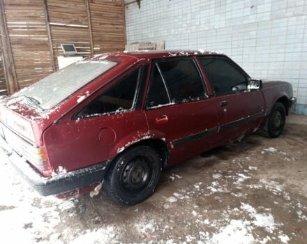 Красный Опель Аскона, объемом двигателя 0 л и пробегом 100 тыс. км за 450 $, фото 3 на Automoto.ua