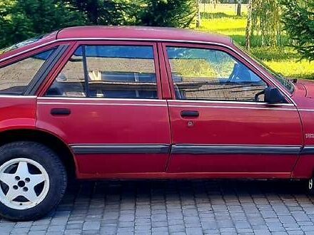 Червоний Опель Аскона, об'ємом двигуна 1.6 л та пробігом 300 тис. км за 800 $, фото 7 на Automoto.ua