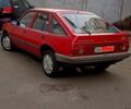 Красный Опель Аскона, объемом двигателя 1.8 л и пробегом 176 тыс. км за 1950 $, фото 2 на Automoto.ua