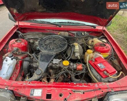 Красный Опель Аскона, объемом двигателя 1.6 л и пробегом 200 тыс. км за 500 $, фото 4 на Automoto.ua