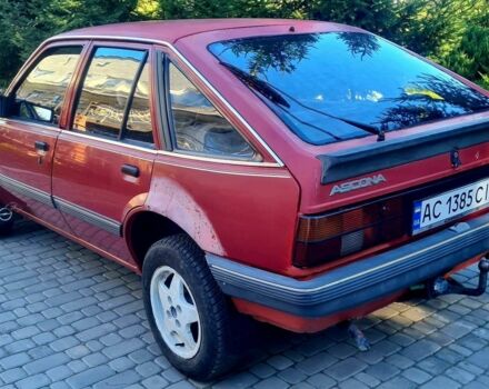 Опель Аскона 1987 в Ратно на Automoto.ua Красный Опель Аскона, объемом двигателя 1.6 л и пробегом 300 тыс. км за 900 $, фото 2 на Automoto.ua