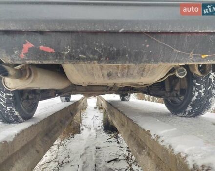 Красный Опель Аскона, объемом двигателя 1.6 л и пробегом 500 тыс. км за 800 $, фото 5 на Automoto.ua