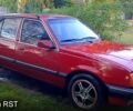 Красный Опель Аскона, объемом двигателя 1.6 л и пробегом 200 тыс. км за 1500 $, фото 1 на Automoto.ua