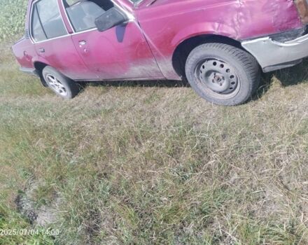 Красный Опель Аскона, объемом двигателя 1.6 л и пробегом 3 тыс. км за 284 $, фото 3 на Automoto.ua