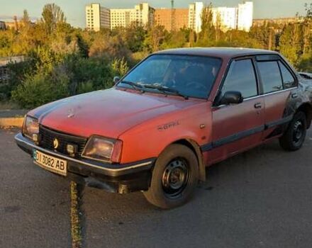 Красный Опель Аскона, объемом двигателя 1.6 л и пробегом 160 тыс. км за 1200 $, фото 4 на Automoto.ua