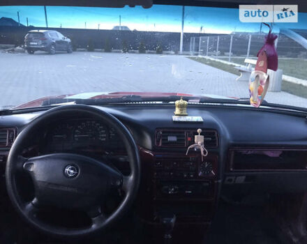 Червоний Опель Аскона, об'ємом двигуна 2 л та пробігом 300 тис. км за 1194 $, фото 5 на Automoto.ua