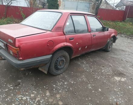 Красный Опель Аскона, объемом двигателя 1 л и пробегом 200 тыс. км за 400 $, фото 6 на Automoto.ua