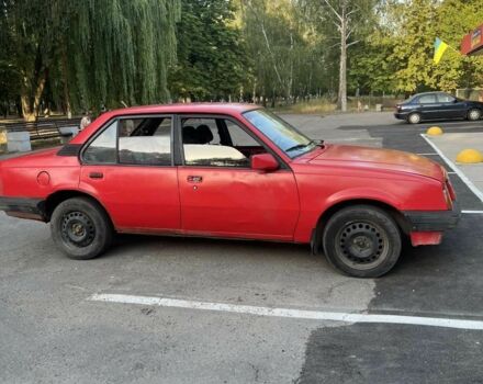 Красный Опель Аскона, объемом двигателя 1.5 л и пробегом 500 тыс. км за 358 $, фото 2 на Automoto.ua