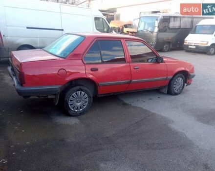 Красный Опель Аскона, объемом двигателя 1.6 л и пробегом 200 тыс. км за 750 $, фото 4 на Automoto.ua