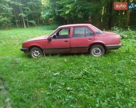Красный Опель Аскона, объемом двигателя 1.6 л и пробегом 150 тыс. км за 320 $, фото 6 на Automoto.ua